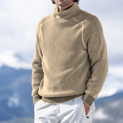 Męski turtleneck sweter zimowy i ciepły