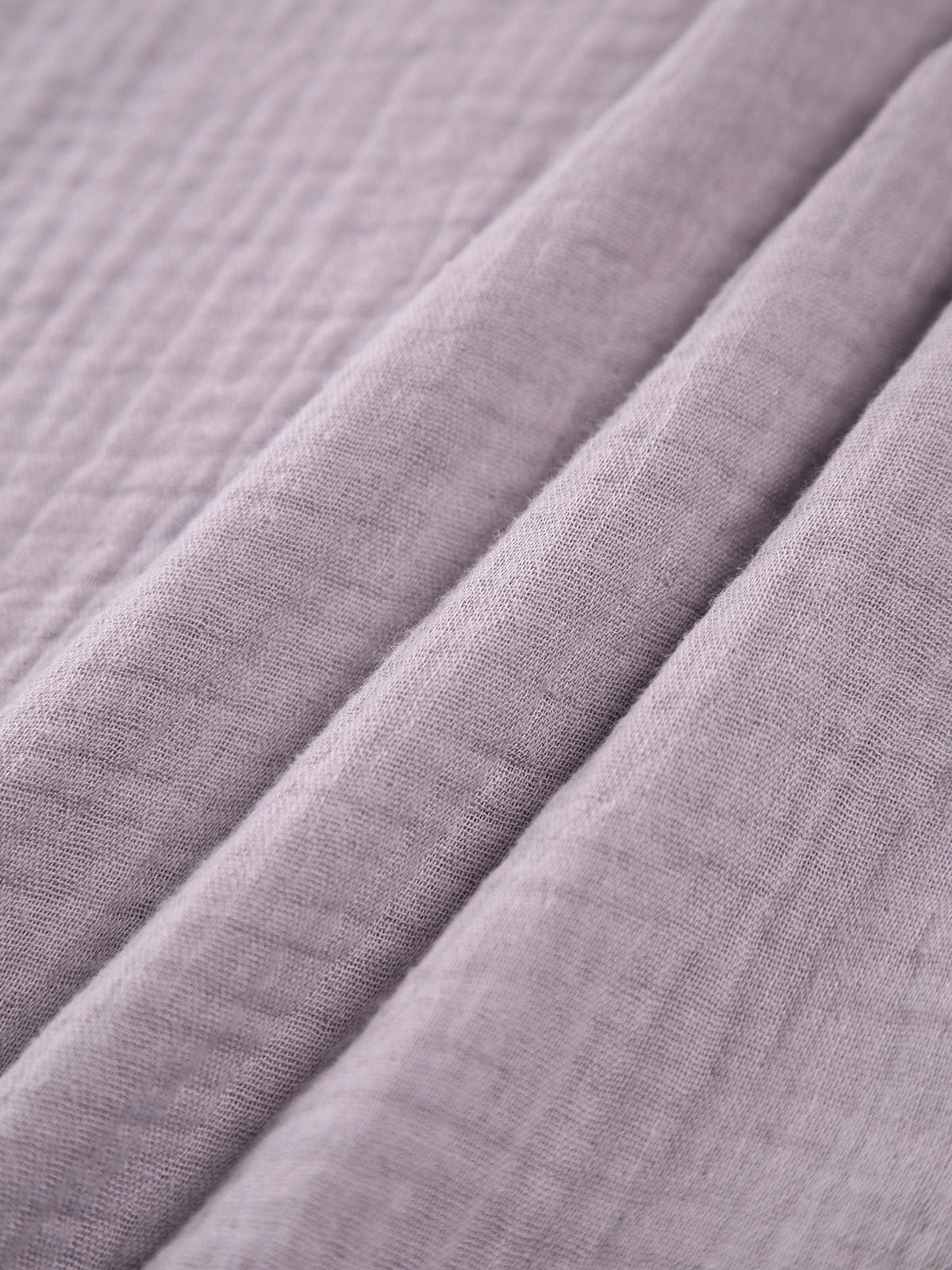 Minimalistyczny zestaw szortów z kołnierzykiem