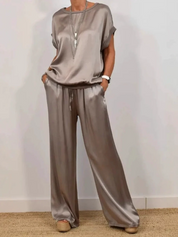 Luźna koszula z szerokimi spodniami casual set