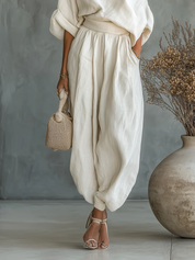 Off-white Len w stylu casual, luźna bluzka na ramiączkach i dopasowane spodnie