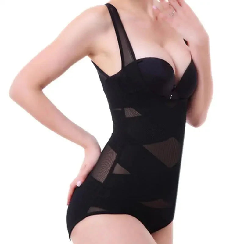 body-wyszczuplajace-z-modelujacymi-paskami-2.webp