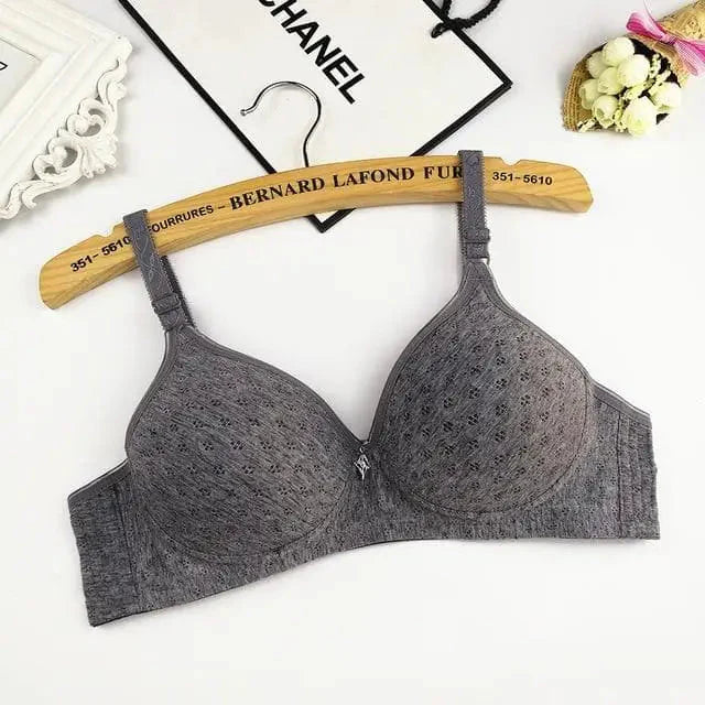 Biustonosz push-up z ozdobą na mostku