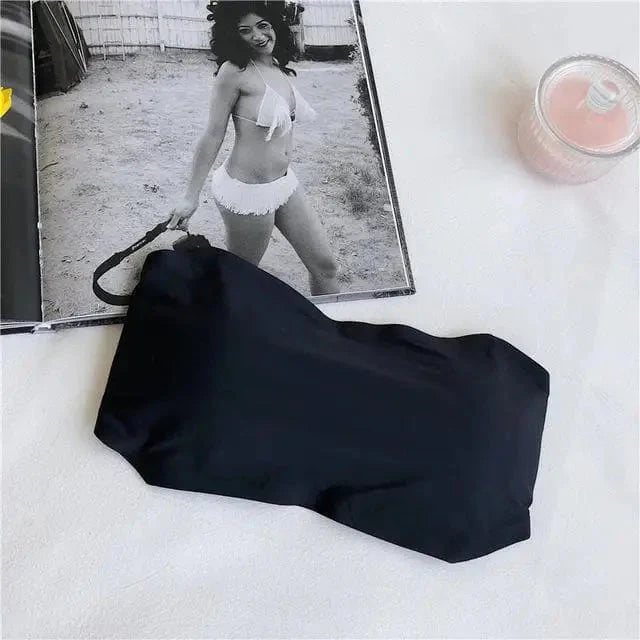 Biustonosz bandeau z regulowanym obwodem