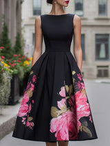 Elegancka Midi Sukienka Bez Rękawów z Kwiatowym Wzorem