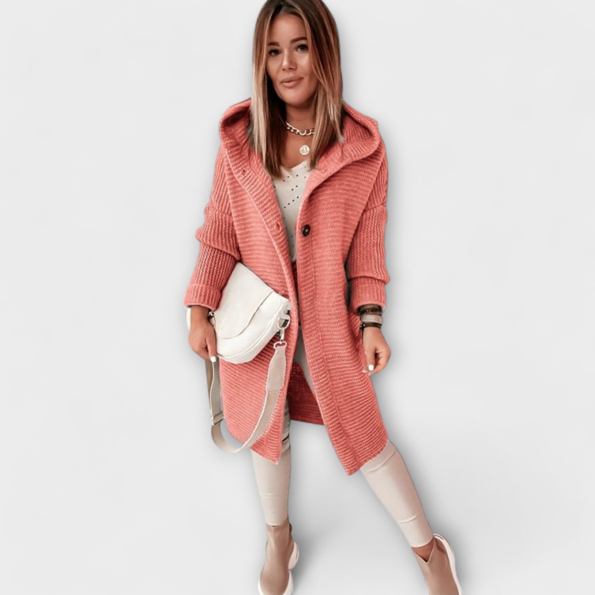 famoso-stylische-strickjacke-428673-Photoroom.jpg