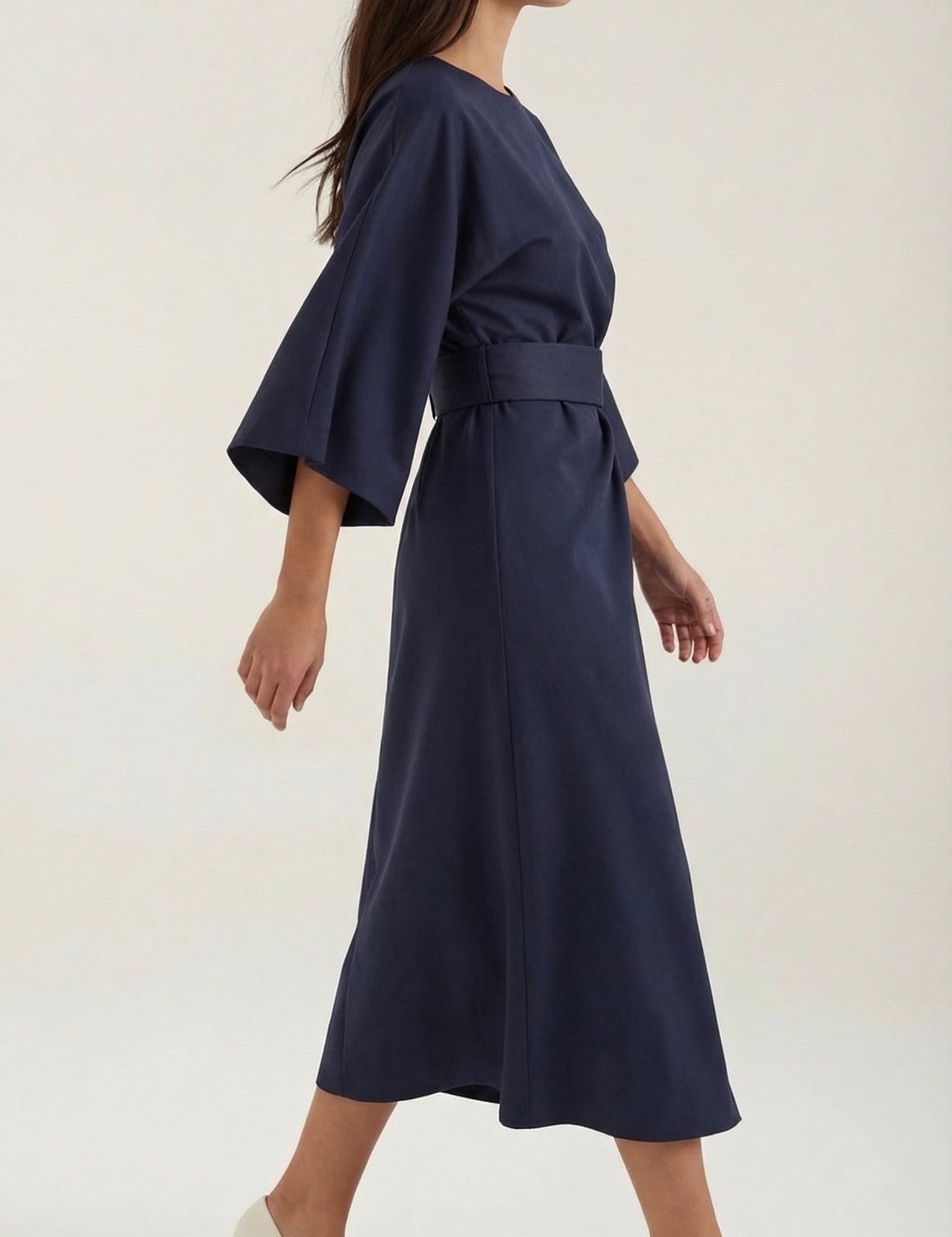rosa-mae-de-ana-maxikleid-mit-taillenguertel-midikleider-marineblau-7383504.jpg