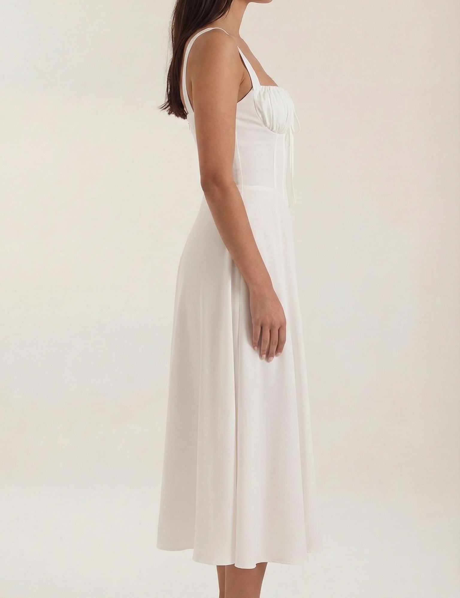 rosa-mae-de-jade-midikleid-mit-schnuerung-midikleider-weiss-2364637.png