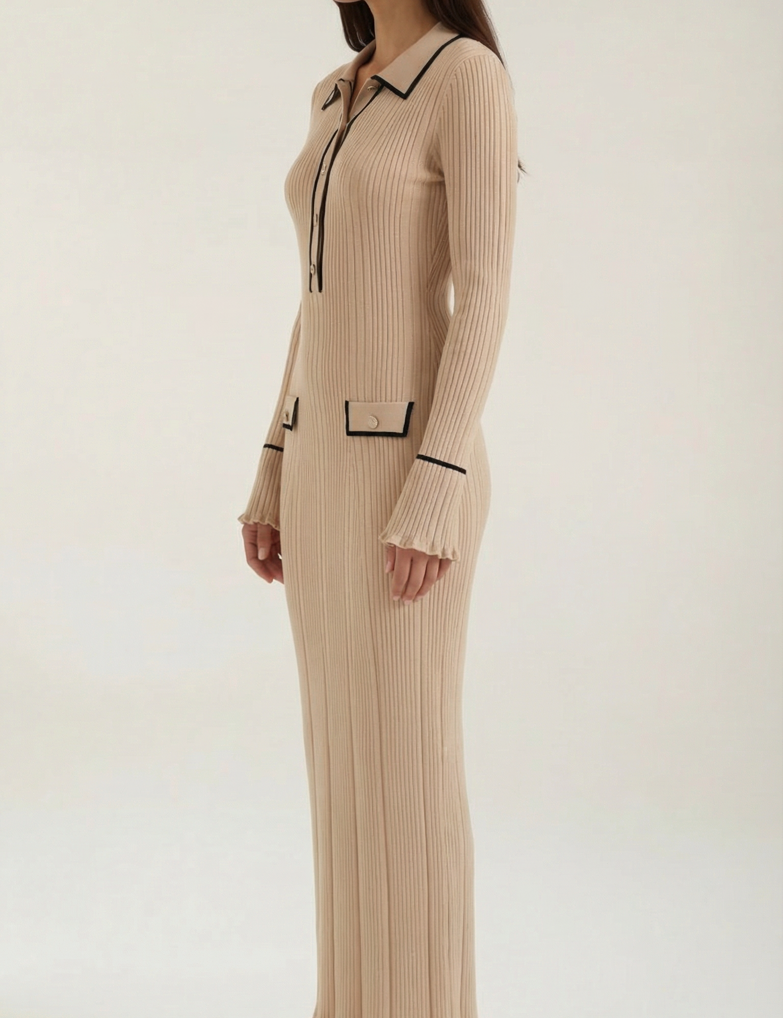 rosa-mae-de-josephine-gestricktes-bodycon-maxikleid-maxikleider-beige-4068506.png