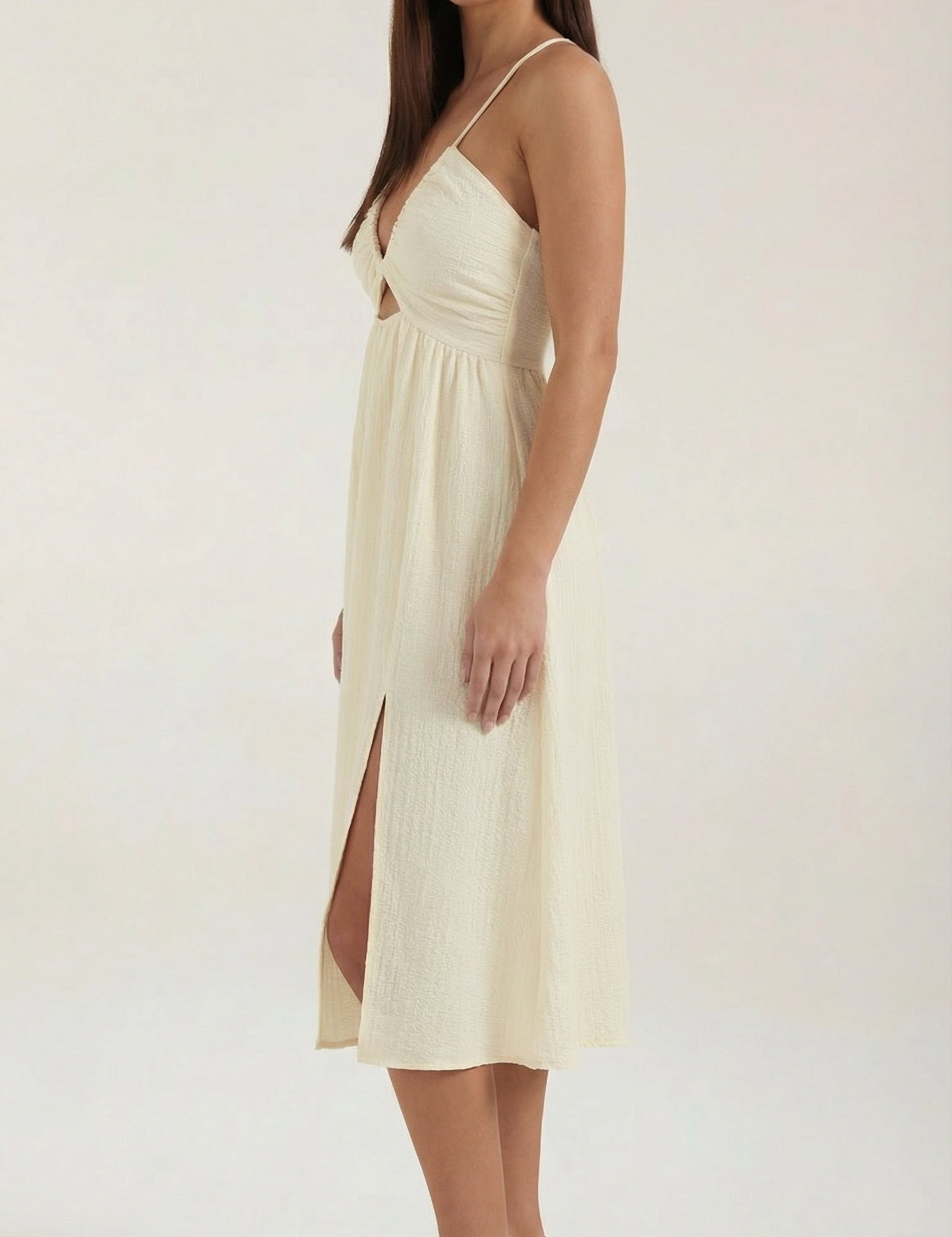 rosa-mae-de-linda-cutout-midi-kleid-midikleider-creme-1976505.png