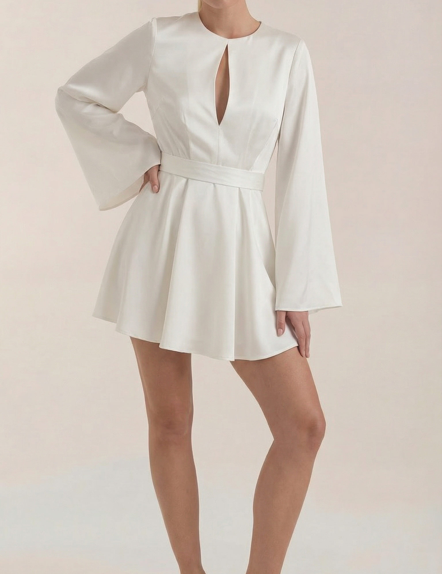 rosa-mae-de-serena-fliessendes-minikleid-midi-dresses-weiss-9024300.png